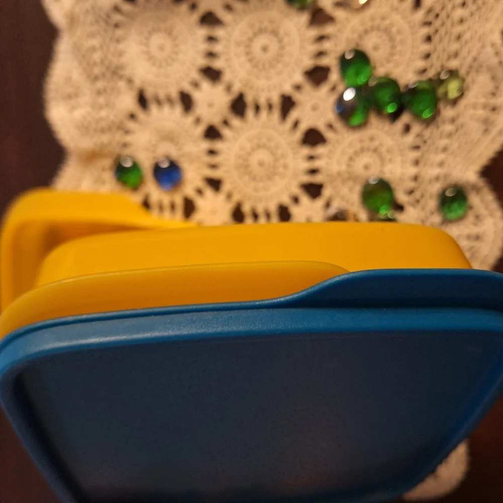 Tupperware Colorful Lunch & Snack Sets (3)